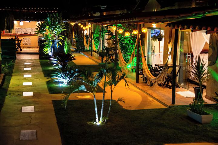 Hotel Exterior 115 of 135