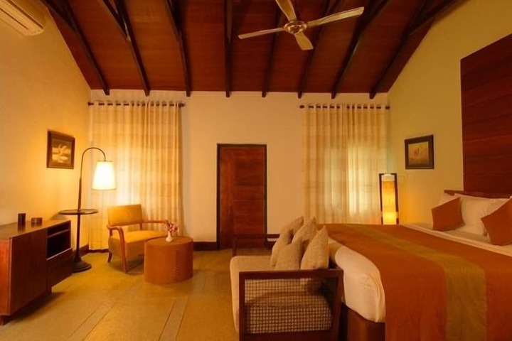 Room 4 of 45