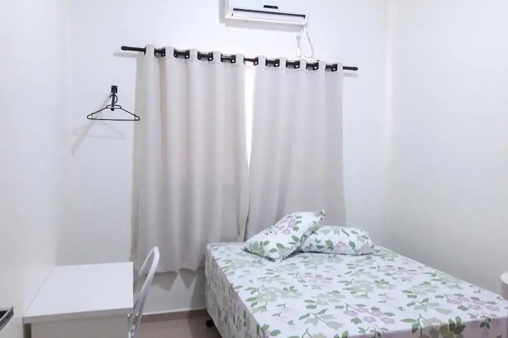 Room 3 of 5