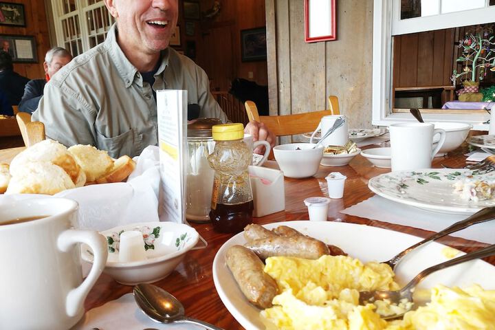 Breakfast area