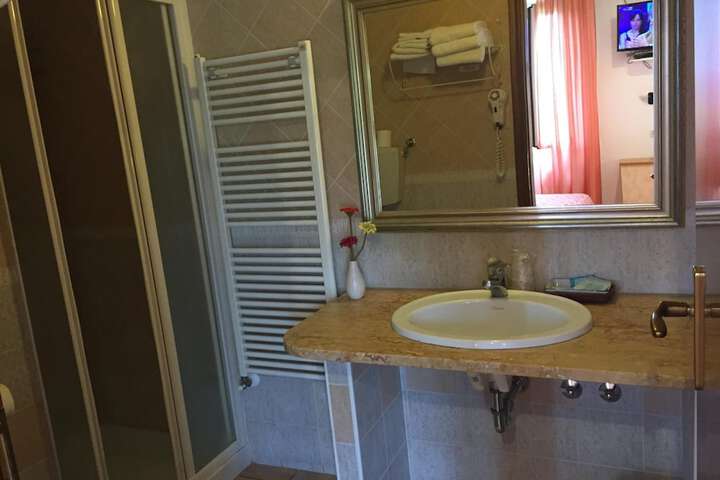 Room 20 of 50