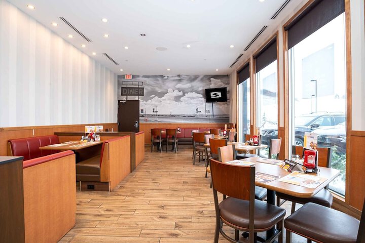 Breakfast area