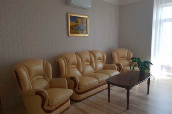 Room 16 of 72