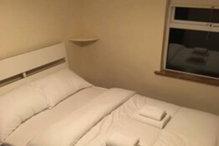 Room 13 of 15
