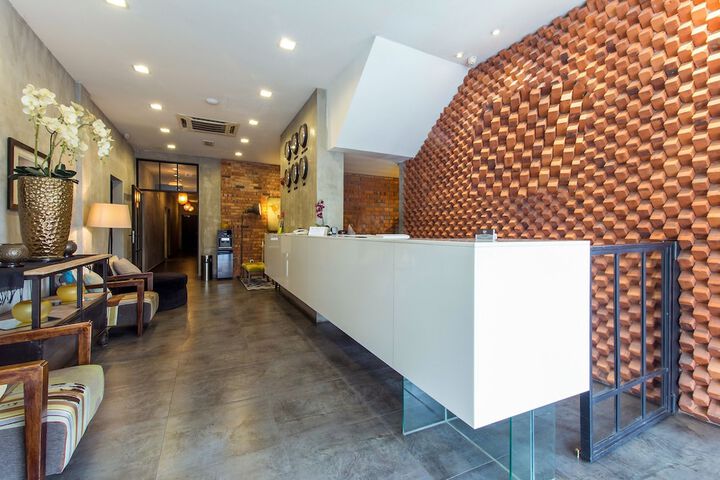 Guest Lobby