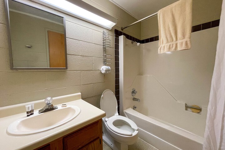 Room 7 of 22