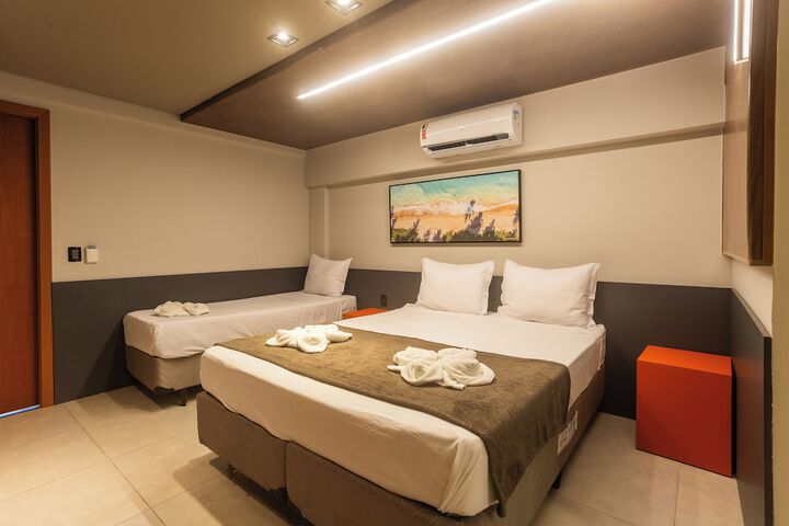 Room 28 of 54