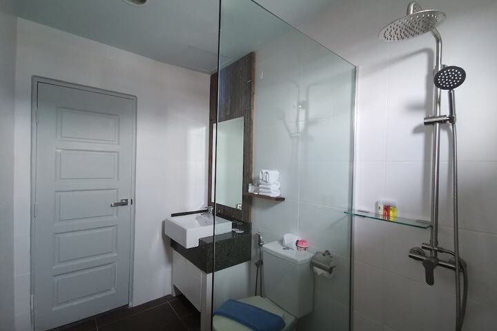 Room 60 of 71