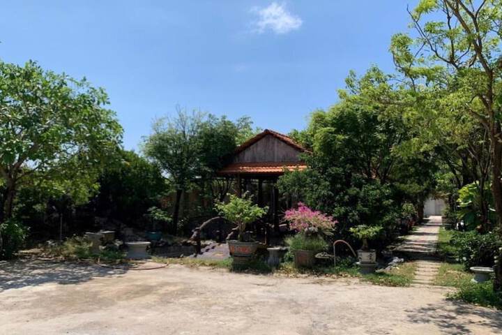 Hotel 23 of 31
