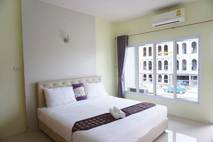 Room 5 of 26