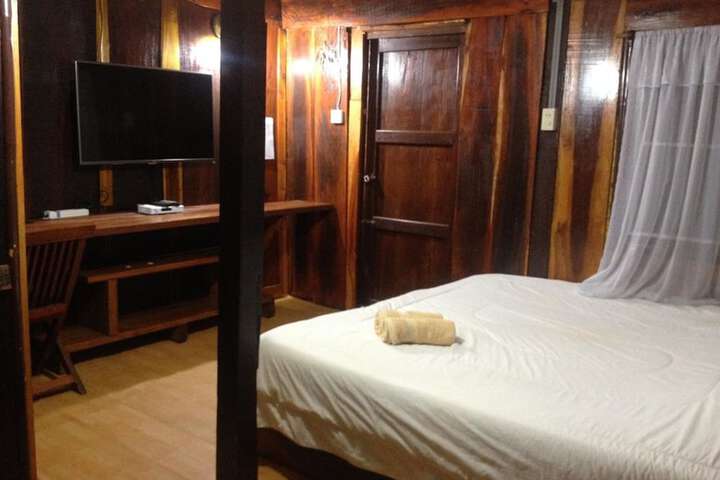 Room 13 of 41