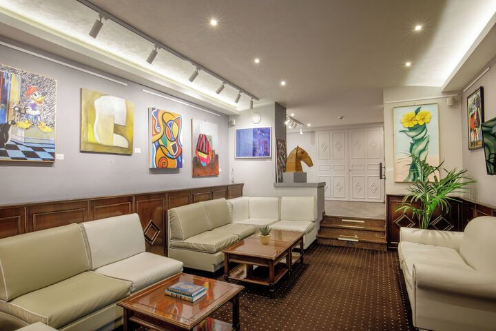 Lobby Entry