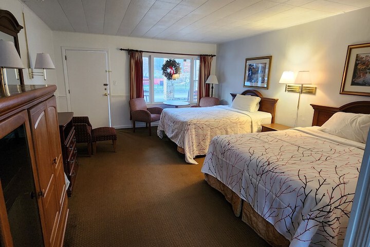 Room 15 of 37