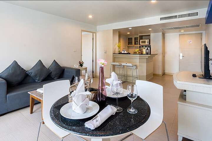 Private kitchenette