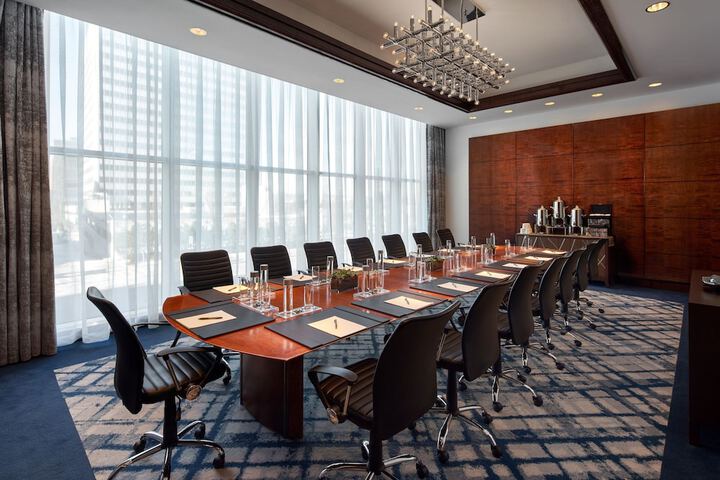 Meeting facility