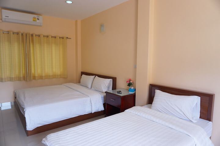 Room 15 of 38