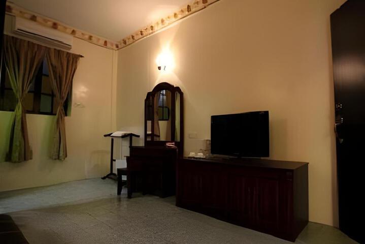 Photo 29
