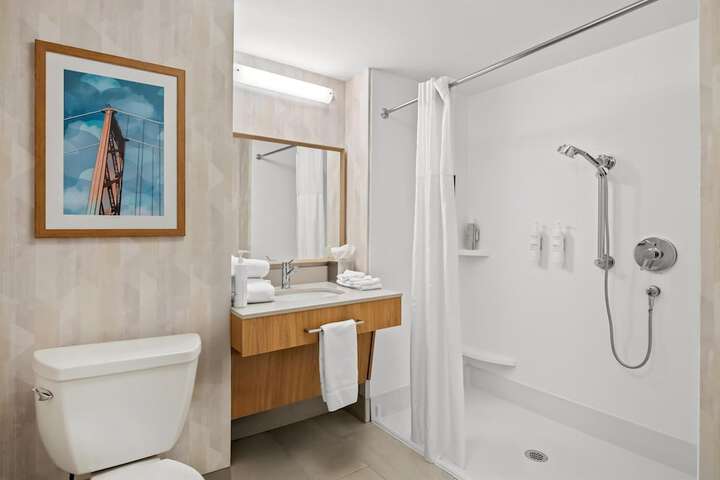 Bathroom shower