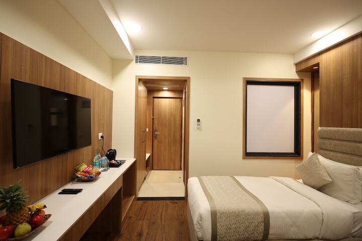 Room 14 of 56