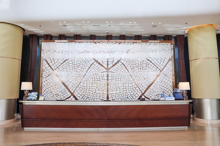Guest Lobby