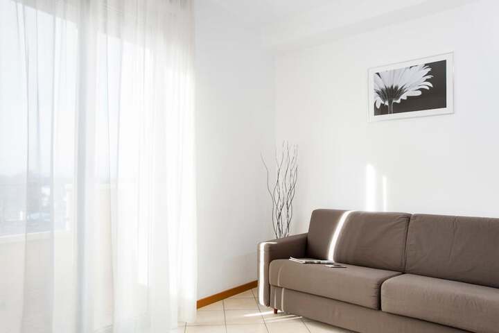 Room 19 of 34