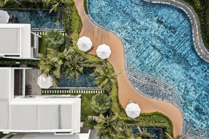 Pool 36 of 71