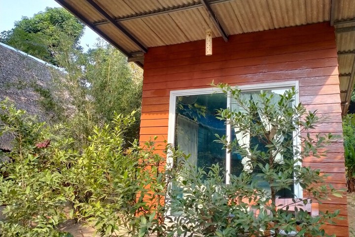 Nattida Bungalow & Hashery