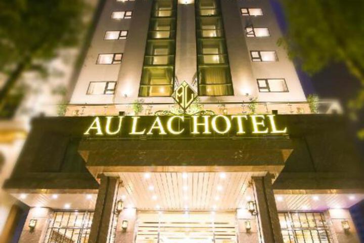 Au Lac hotel Ha Long