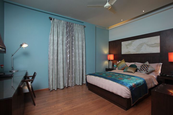 Room 8 of 36