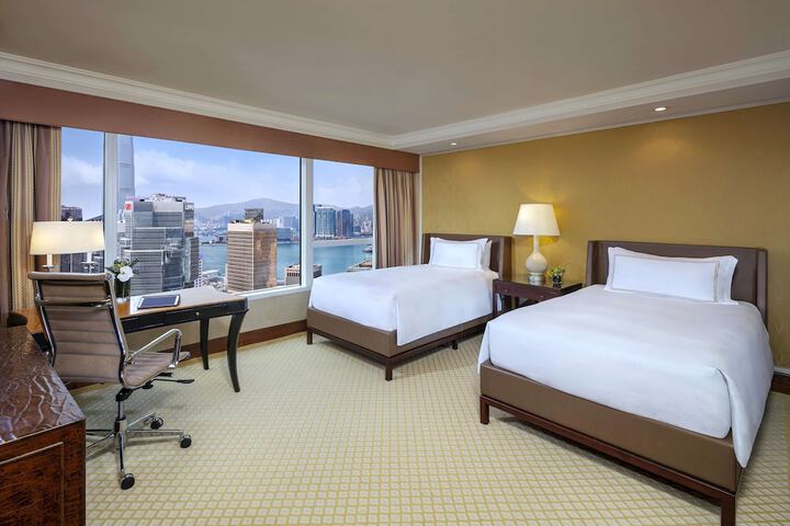 Room 14 of 86