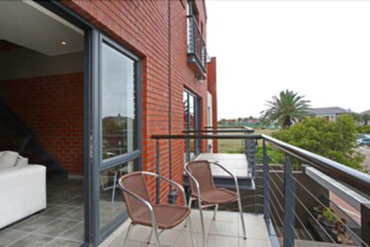Terrace/Patio 3 of 21