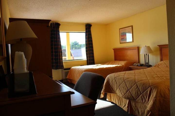 Room 5 of 15