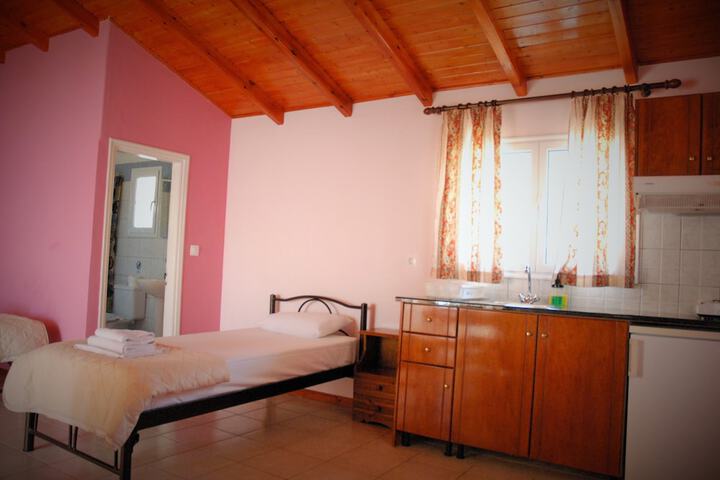 Room 48 of 113