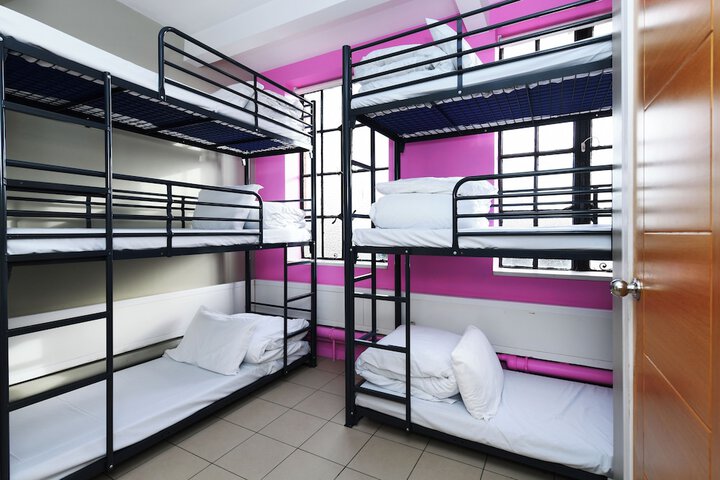 Room 55 of 98