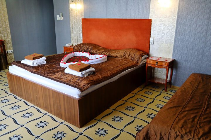 Room 31 of 87