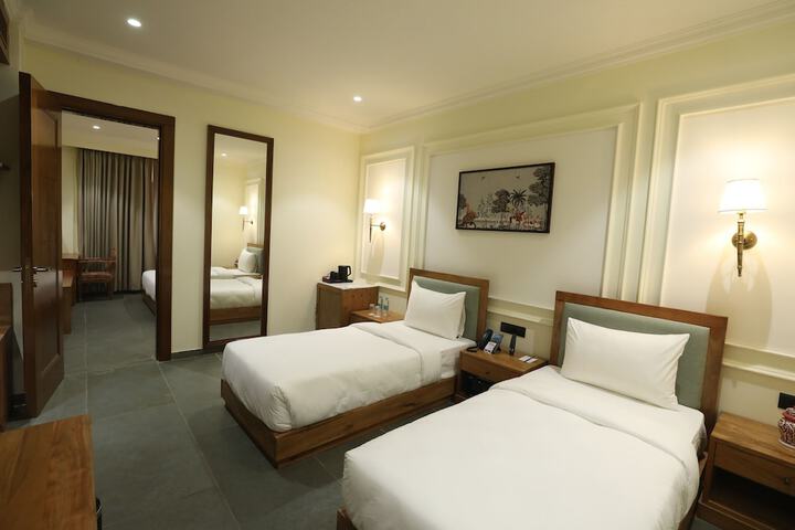 Room 19 of 117