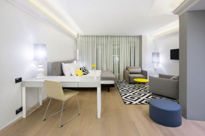 Room 30 of 73