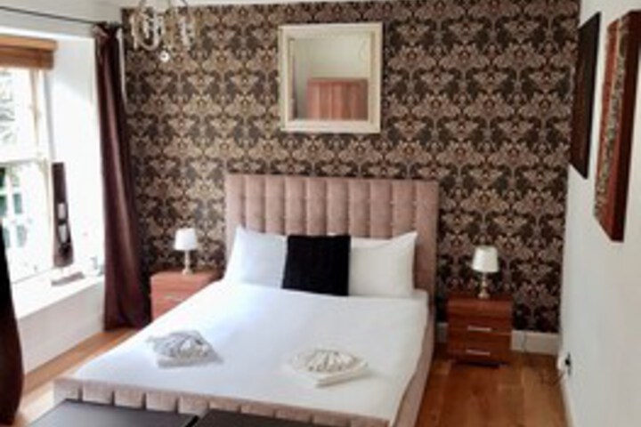 Room 51 of 53