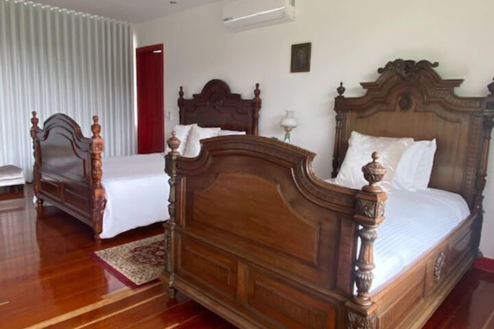 Room 20 of 103
