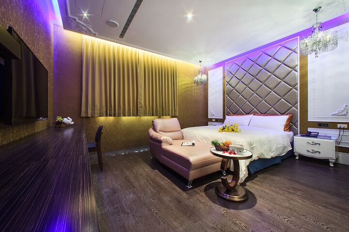 Room 40 of 75