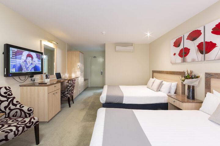 Room 19 of 61
