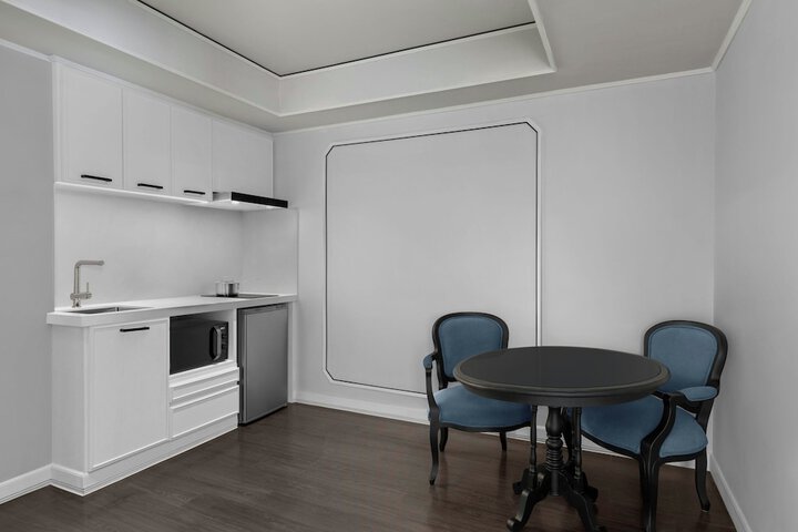 Room 12 of 63