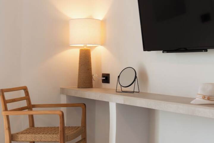 Room 95 of 195
