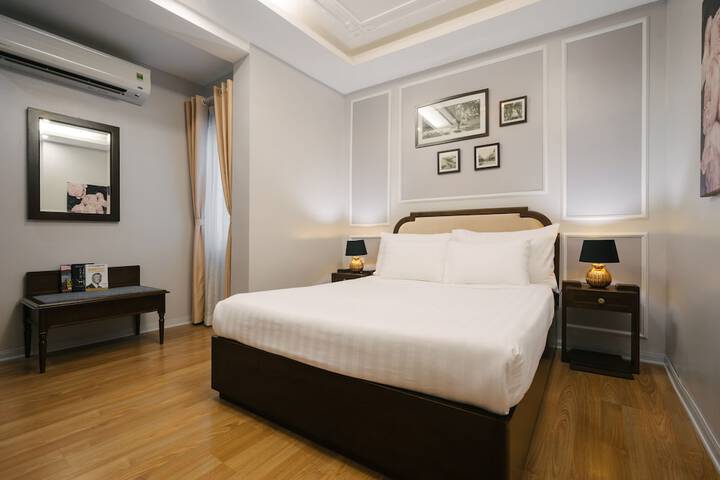 Room 17 of 45