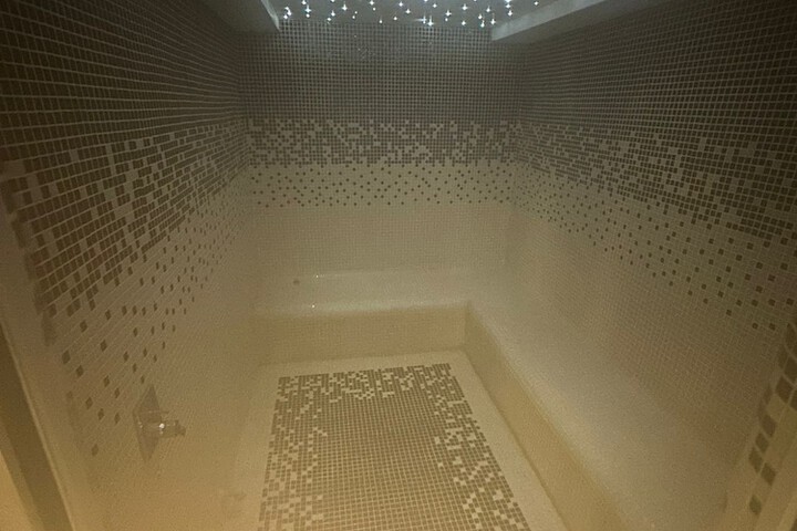 Spa 16 of 25
