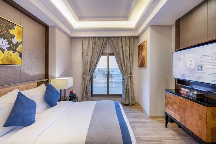 Room 36 of 171