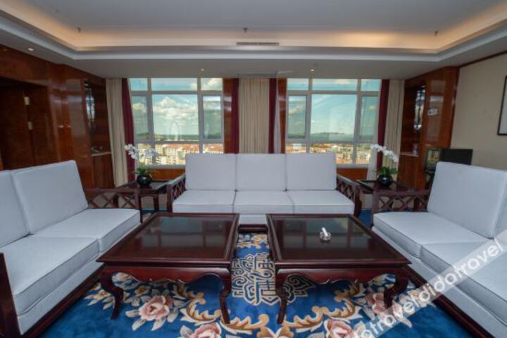 Hotel Interior 10 of 17