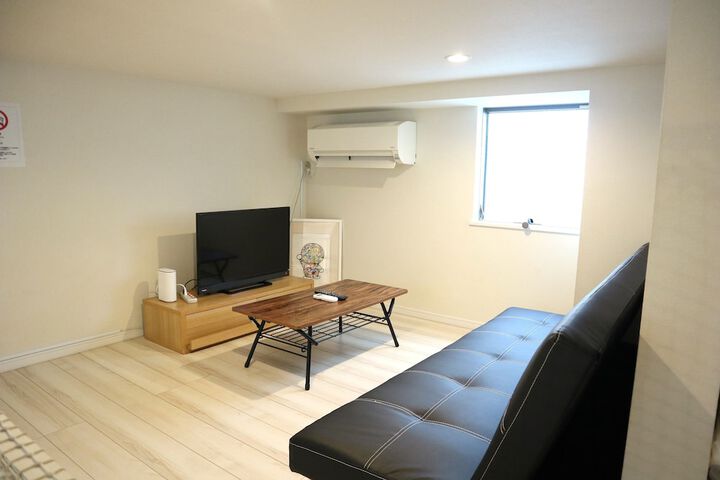 Room 64 of 143