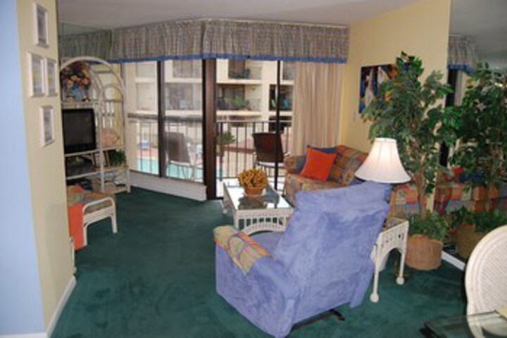 Room 7 of 16