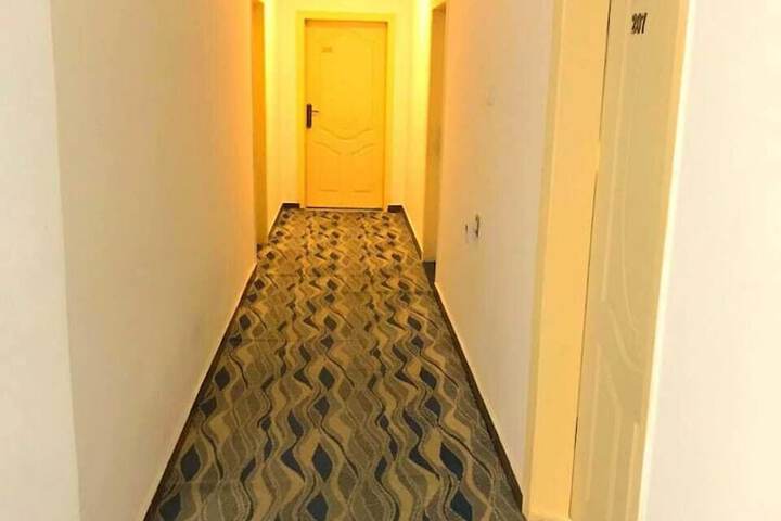 Room 13 of 26